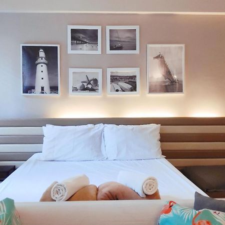 Palm Tree Condos Across Naia3 By Beth Manila Luaran gambar