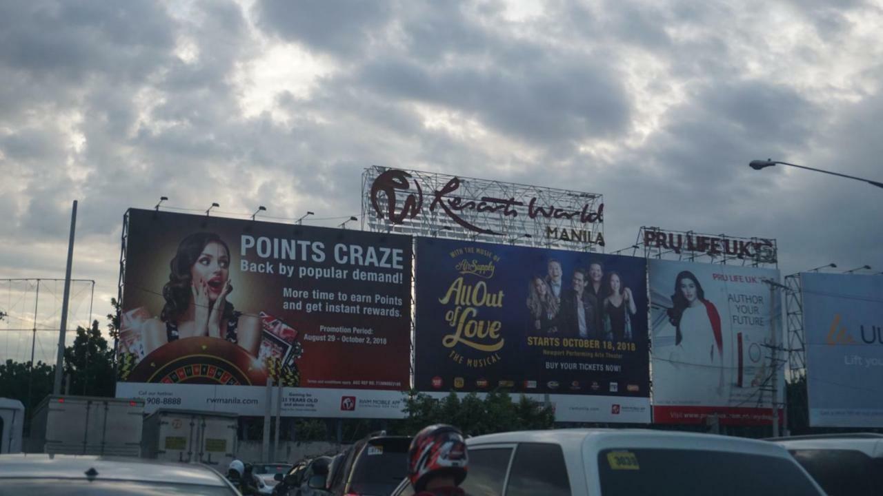 Palm Tree Condos Across Naia3 By Beth Manila Luaran gambar